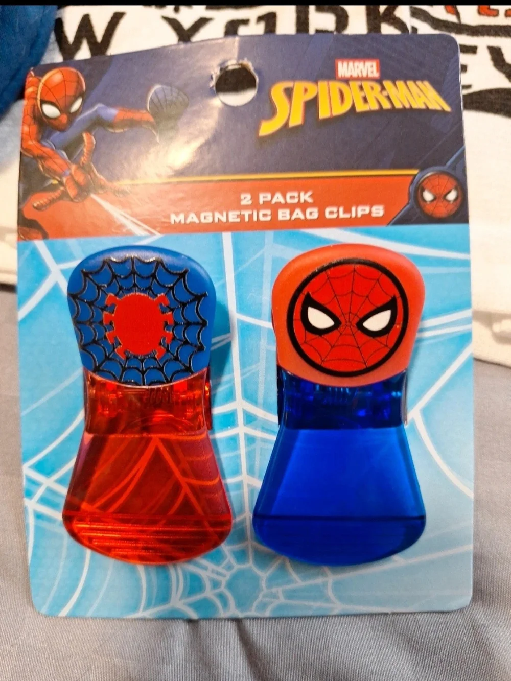 Marvel Spider-Man Kitchen Towel & Oven Mitt Set - Red, Blue, White